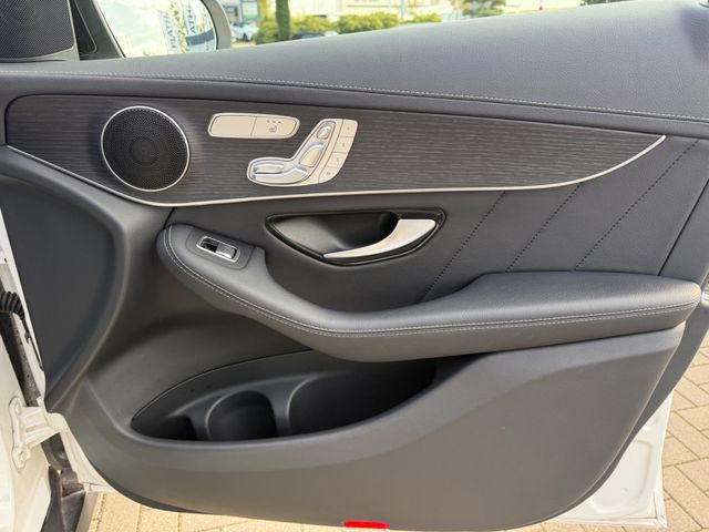 Mercedes-Benz GLC 200 4Matic AMG/LED/NAVI/AHK