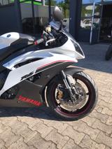 Yamaha R6         1. Hand/ Scheckheft gepflegt/ Zubehör - YAMAHA R6