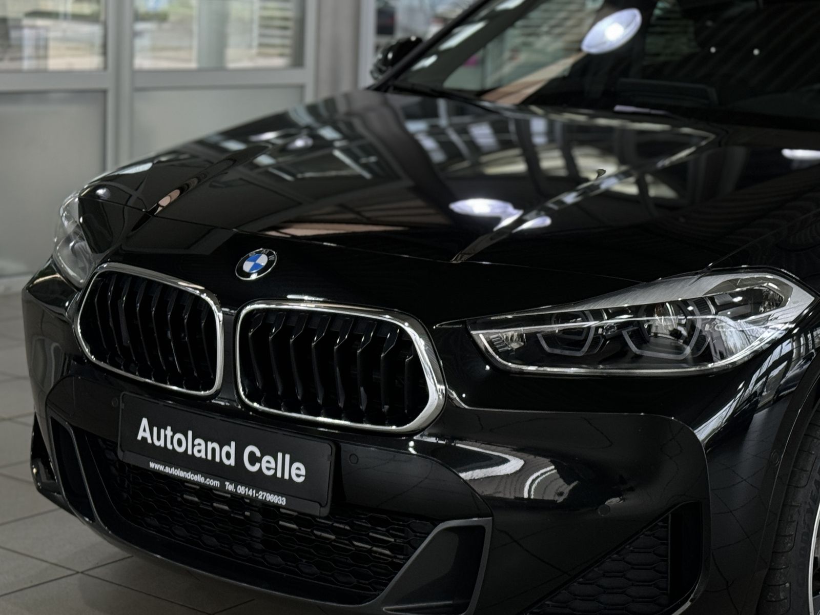 Fahrzeugabbildung BMW X2 xD25e M Sport Kamera HUD DAB Navi+ Alarm19"