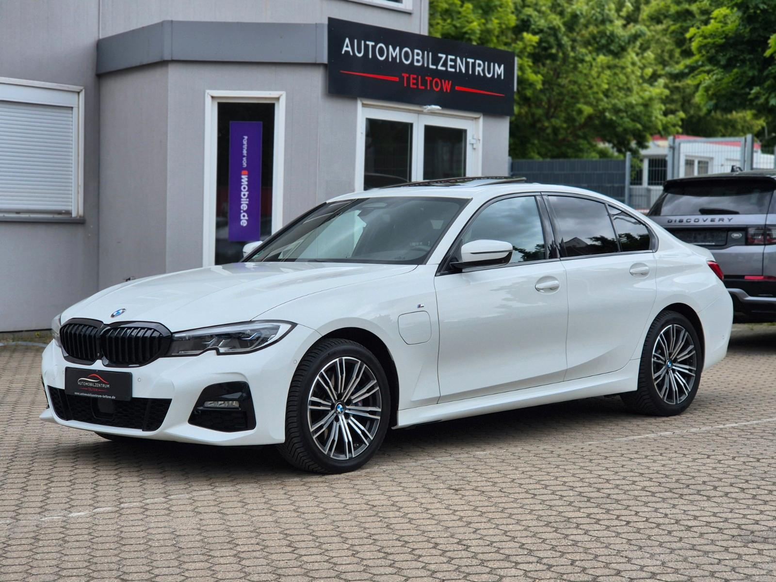 BMW 330e Limousine M Sport Laserlight /Harman Kardon