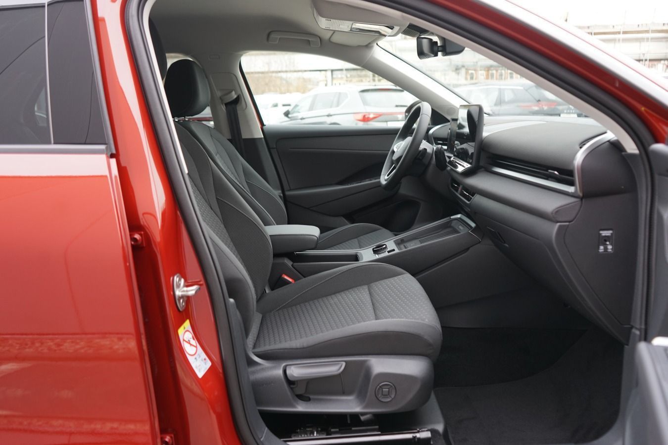 Volkswagen T-Roc - Bild 7