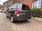 Opel Zafira 1.8 Innovation TÜV 12/27 viele Neuteile - gebrauchte Opel Zafira aus dem Jahr 2010