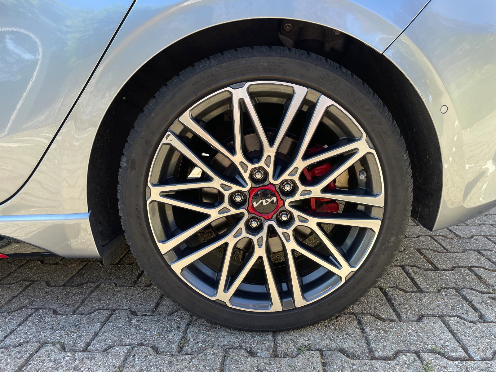 Kia cee'd / Ceed 1.6 T-GDI DCT GT GT - "BASTUCK"
