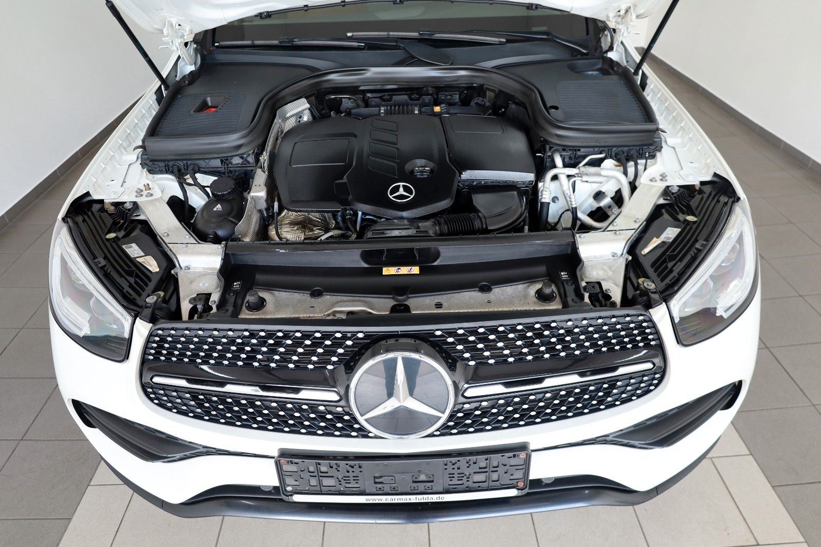 Fahrzeugabbildung Mercedes-Benz GLC 200d Coupé AMG Line Leder,Navi,LED,Night Pak
