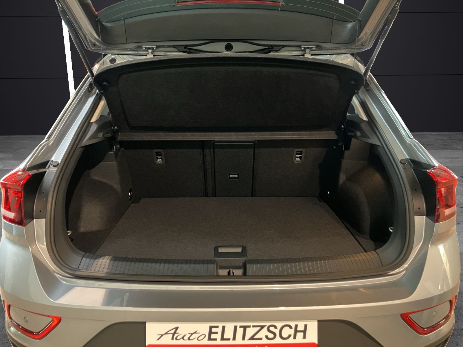 Fahrzeugabbildung Volkswagen T-Roc Life