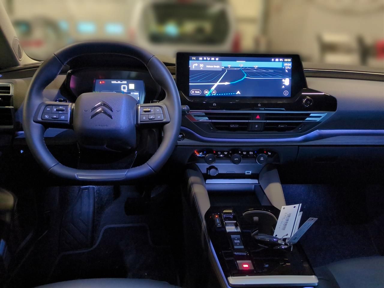 Fahrzeugabbildung Citroën C5 X Hybrid 145 DCS6 Plus Automatik Winter Paket