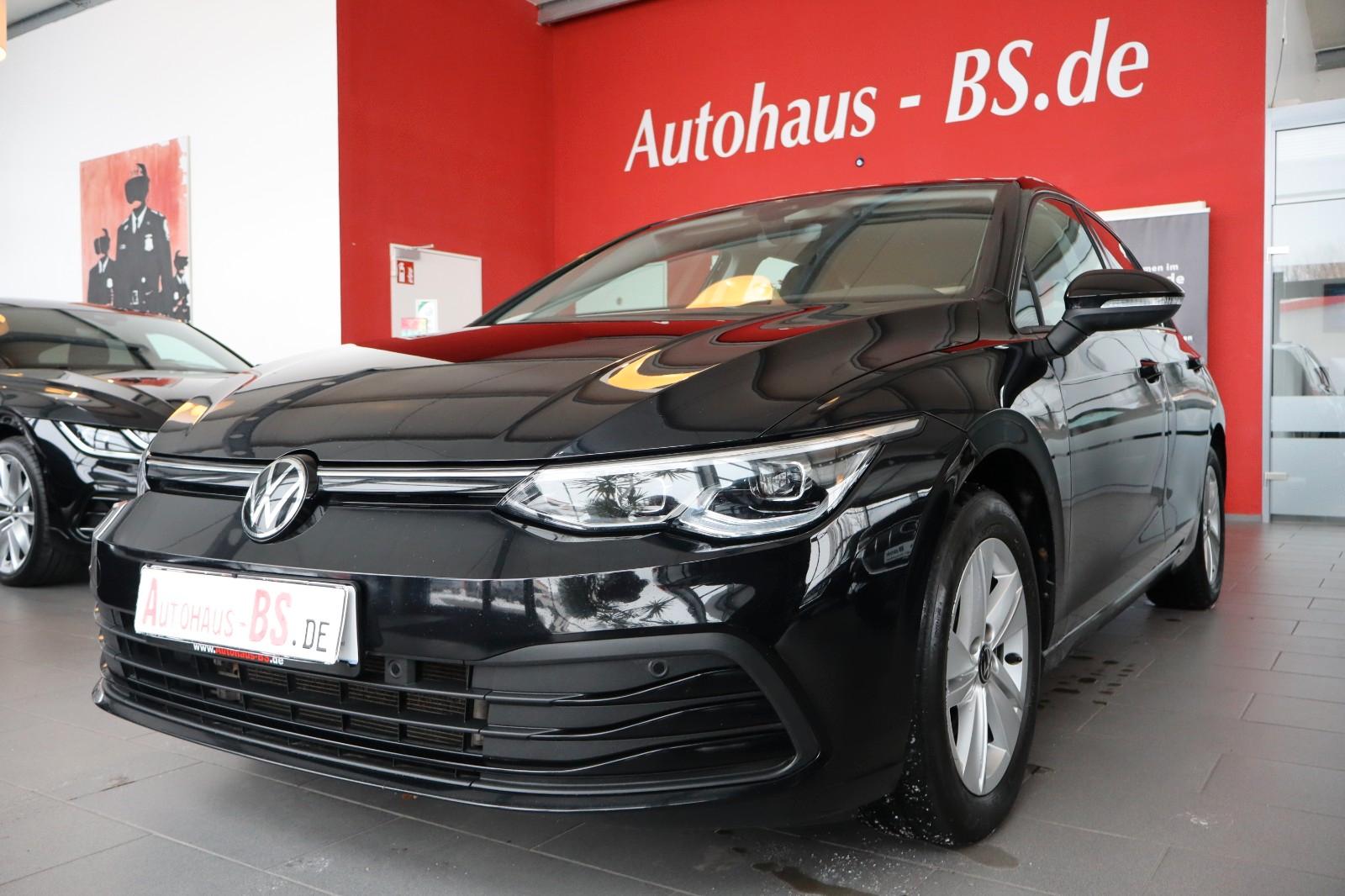 Volkswagen Golf VIII Limo Life 2.0 TDI,PDC,Navi,LED,AHK,2Hd