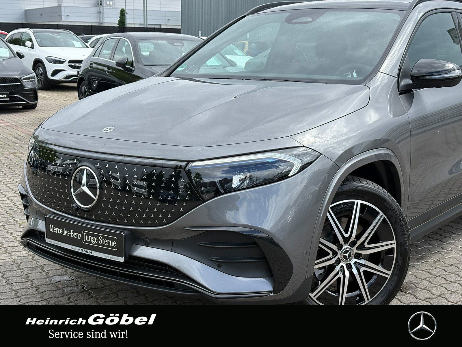 Fahrzeugabbildung Mercedes-Benz EQA 350 4M AMG*PANO*360°*BURMESTER*HEAD-UP*TOTWI
