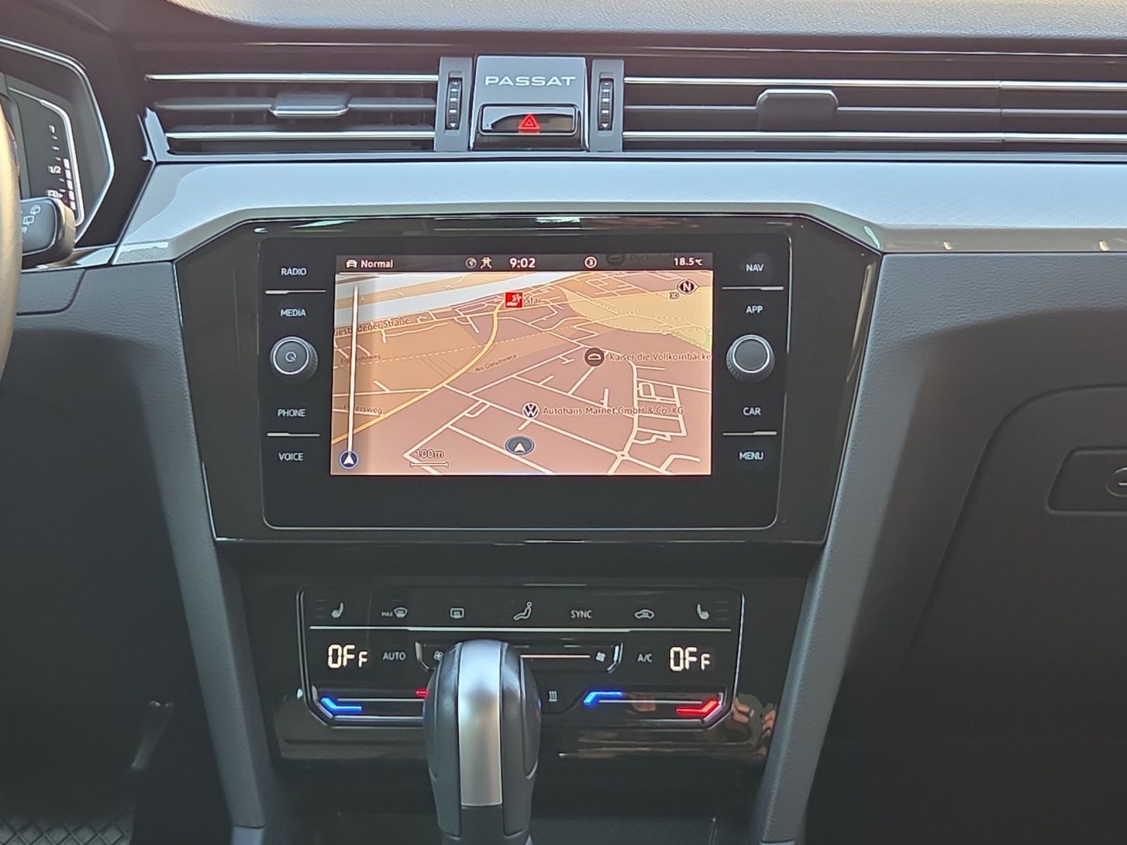 Volkswagen Passat Variant - Bild 8
