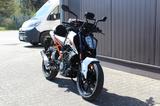 KTM Duke 125 / ABS / 1.Hand / Zubehör / Garantie - KTM 125