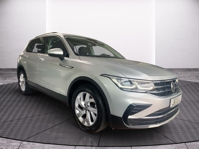 Fahrzeugabbildung Volkswagen Tiguan 2.0 TDI DSG Elegance 1.HAND LEDER NAVI IQ