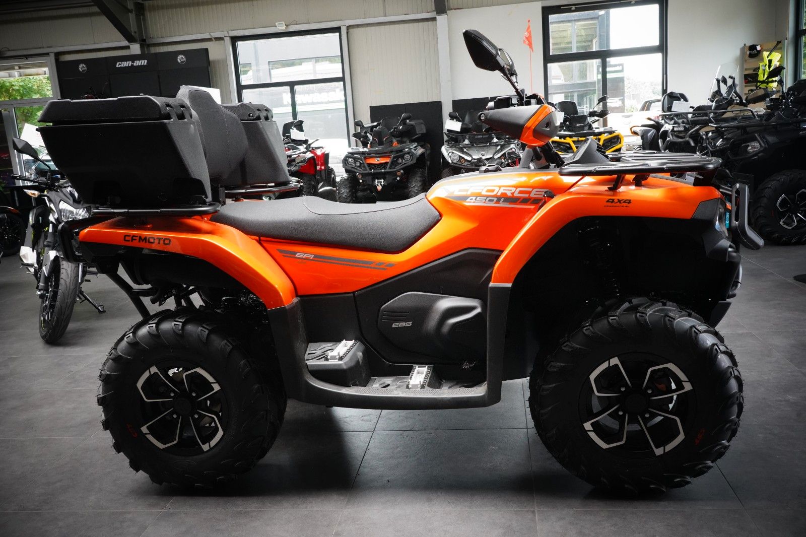 Fahrzeugabbildung CFMOTO CForce 450L 4j Gar. incl. Zubehör Paket