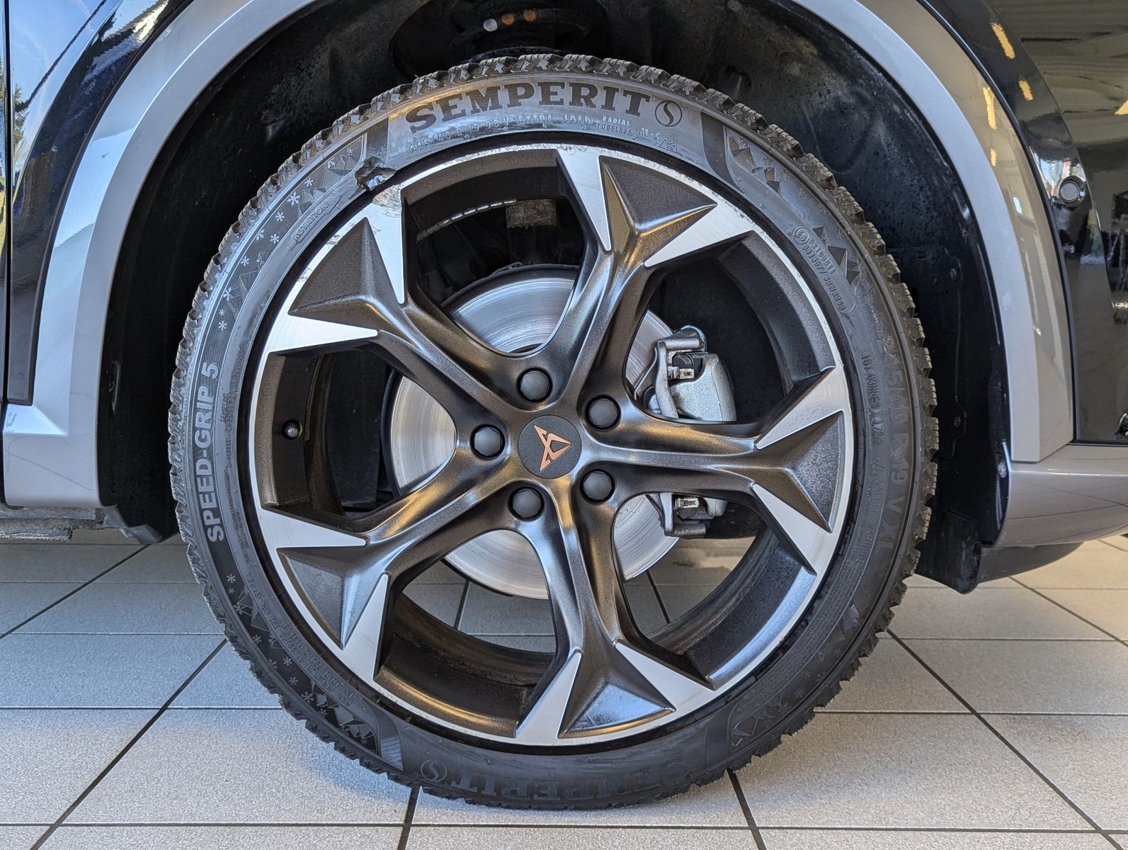 Fahrzeugabbildung CUPRA Formentor 1.5 TSI DSG DCC Full-Link Cam Navi 19"