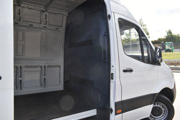 Mercedes Sprinter - 12