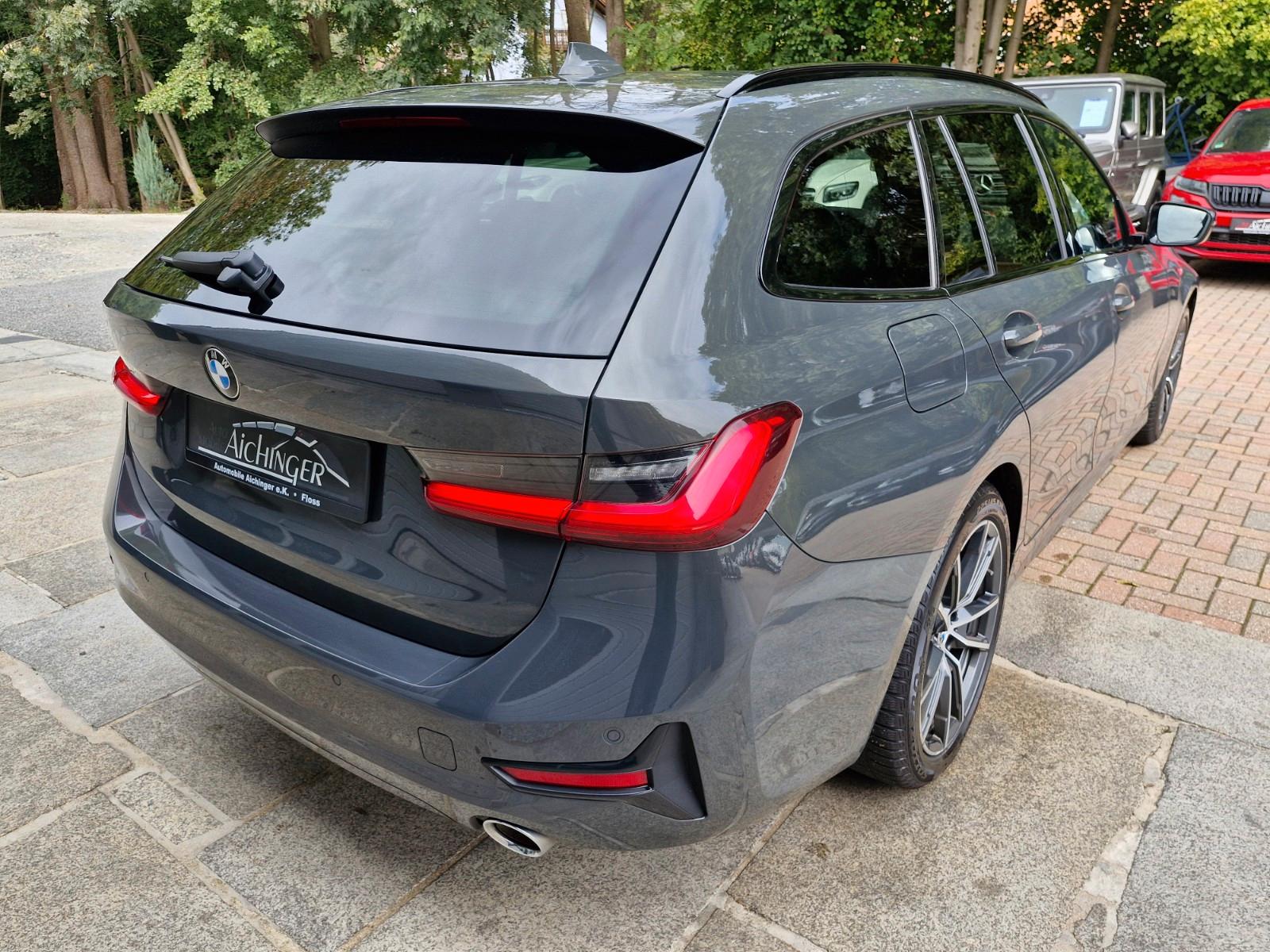 BMW 320d Touring  LED 2. Hand Sitzheiz Pano Laser