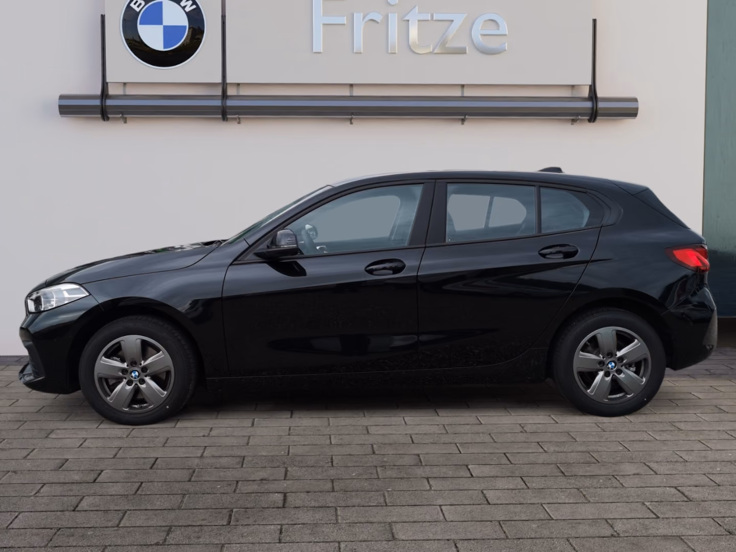 BMW 116 i Advantage LED+NAVI+KLIMAAUTO+SHZ+PDC+Kamer