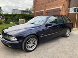 BMW Bmw E39 523i Touring - BMW 523: 523i E39