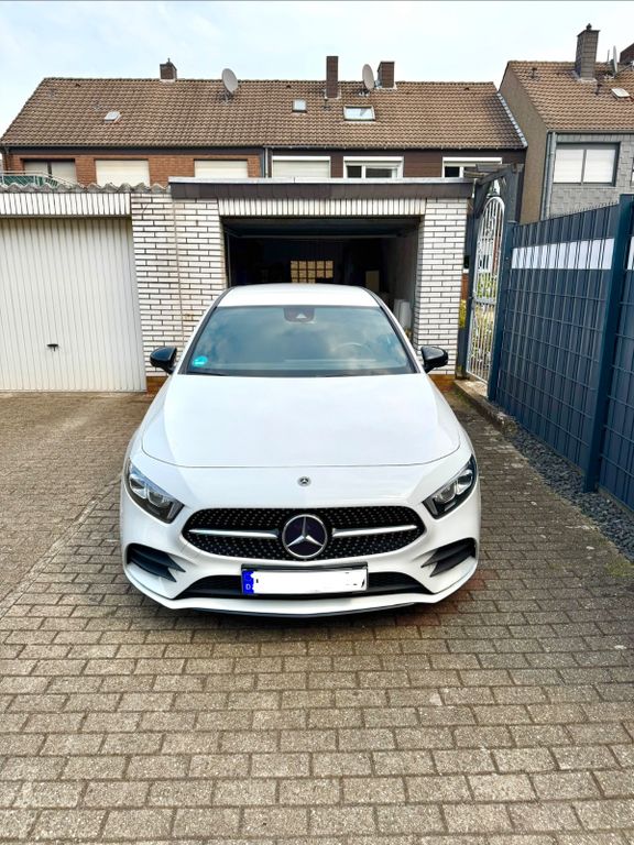 Image of Mercedes-Benz A 200