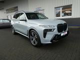 BMW X7 xDrive 40 i M Sport Pro Panorama Head-Up - gebrauchte BMW X7 aus dem Jahr 2024
