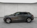 Audi Q8 55 TFSIe quattro tiptronic - Audi Q8: Grau, Head-Up Display