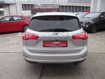 Ford Focus - 8
