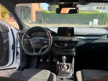 Ford Focus - 12