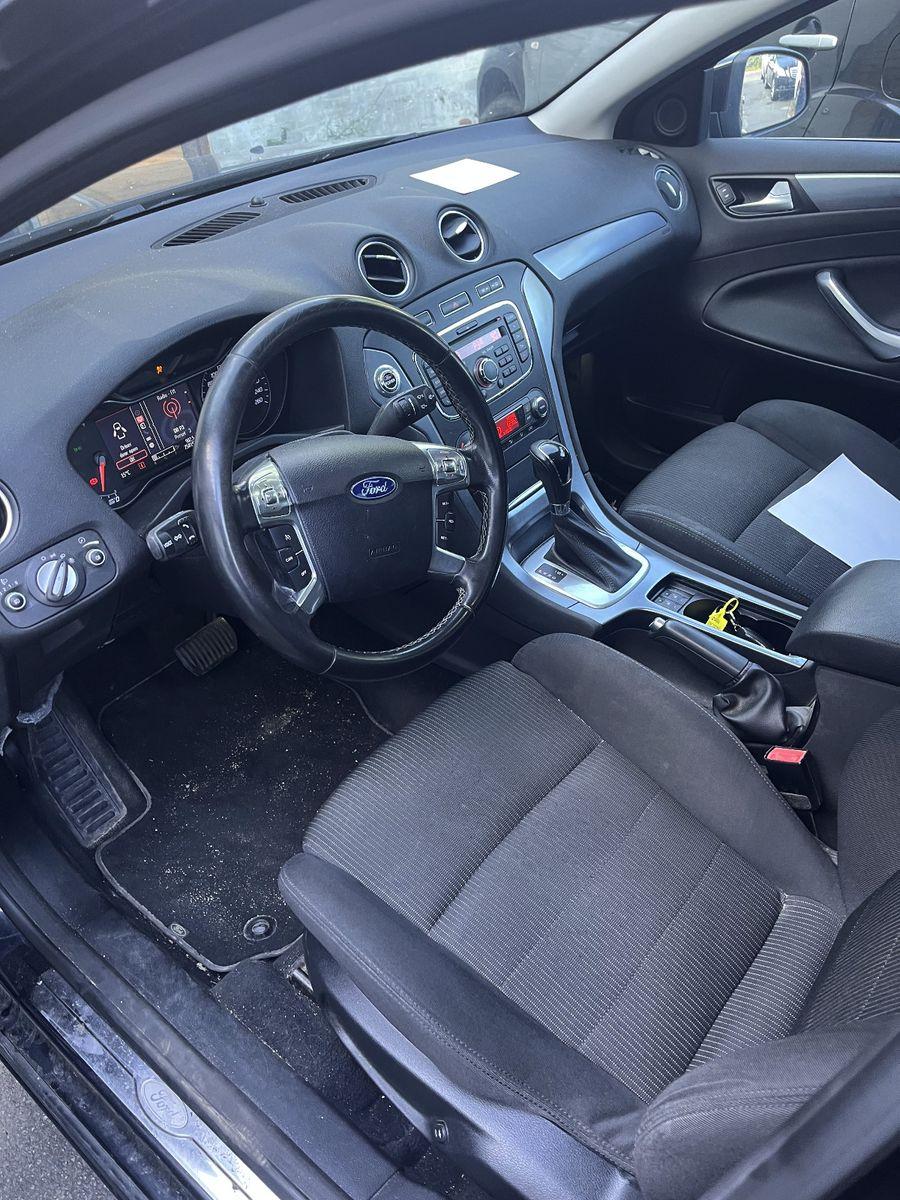 Ford Mondeo 2010 — photo 7