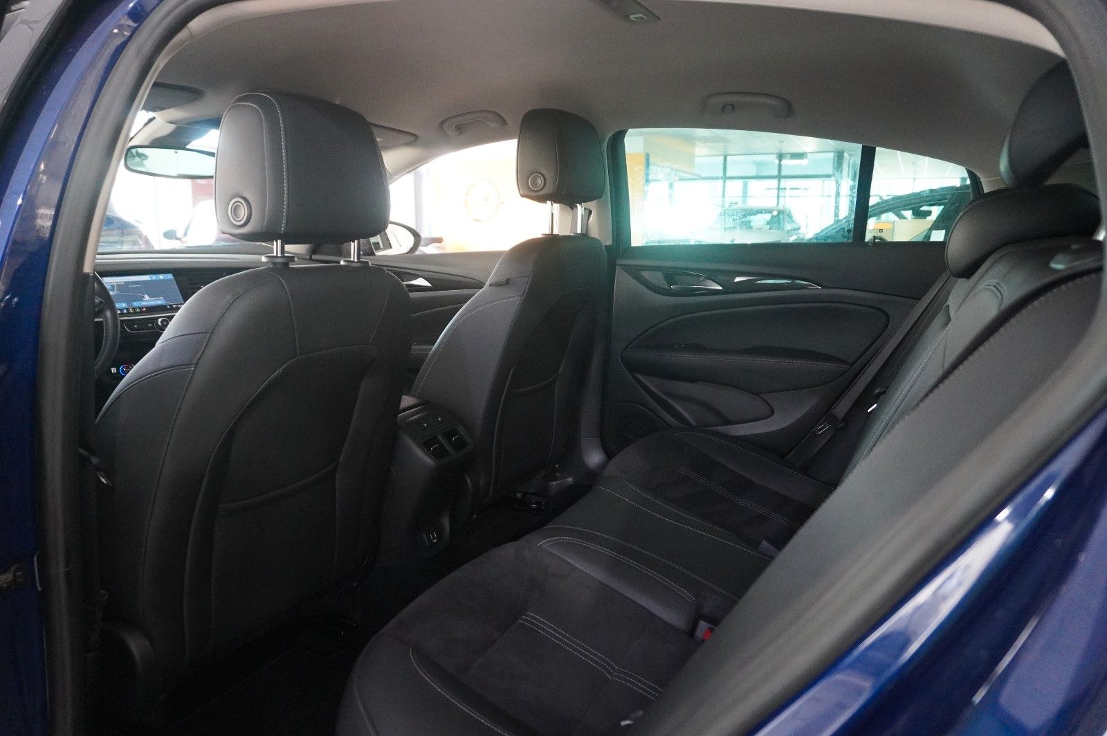 Fahrzeugabbildung Opel Insignia B GS 2.0D BUSINESS NAVI/BOSE/KAMERA/AHK