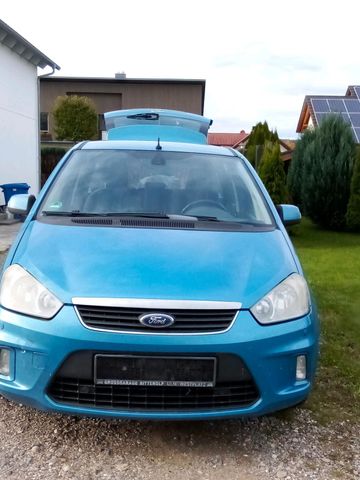 Ford C-Max mit Turboschaden