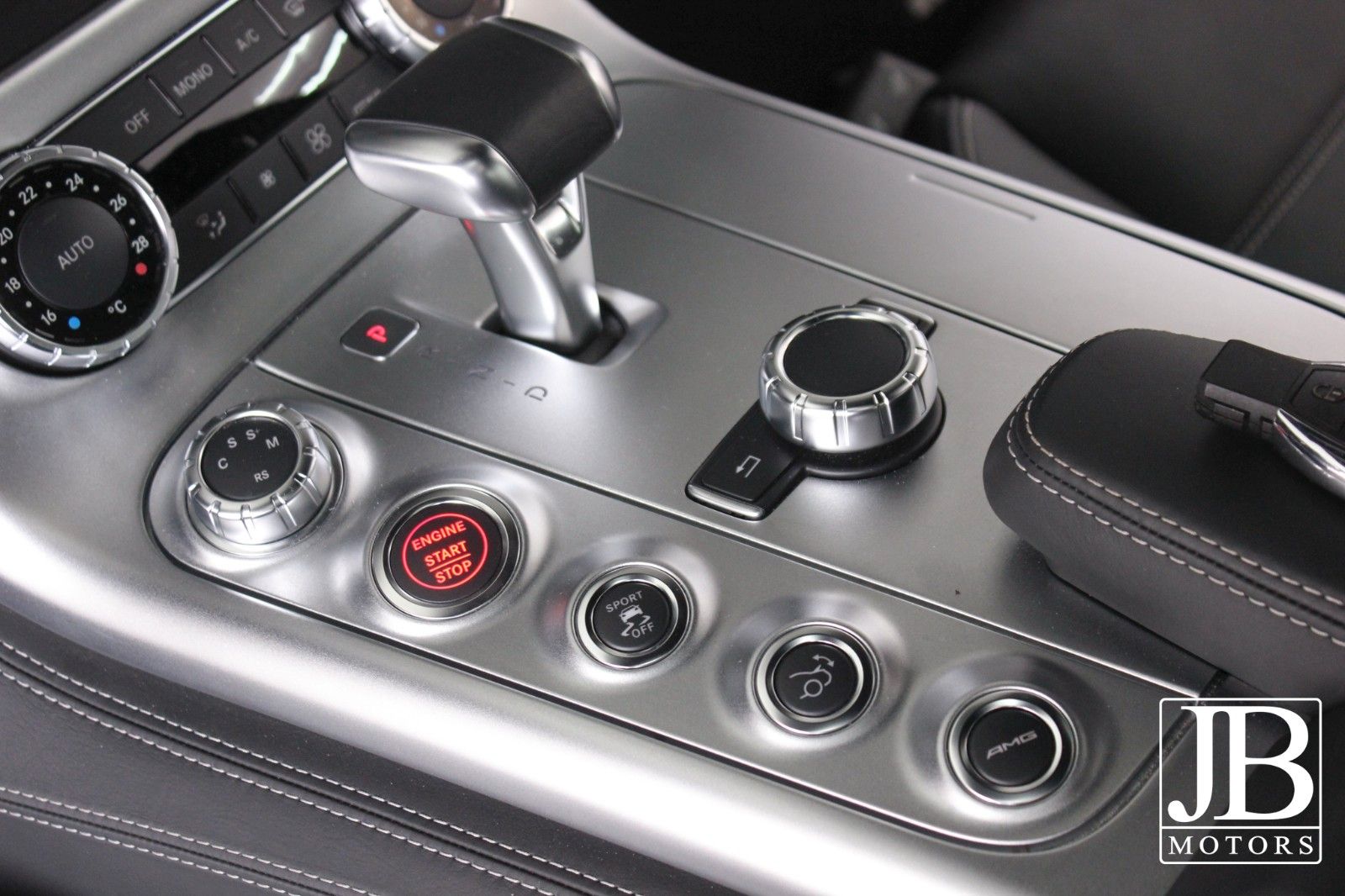 Fahrzeugabbildung Mercedes-Benz SLS AMG Coupe Kamera Memory MB Scheckheft