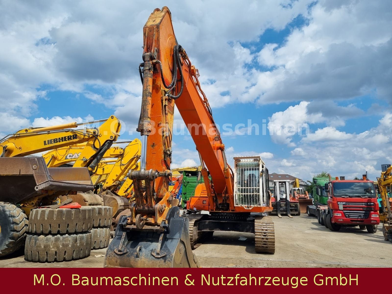 Fahrzeugabbildung CAT 330 CL / Klima / SW