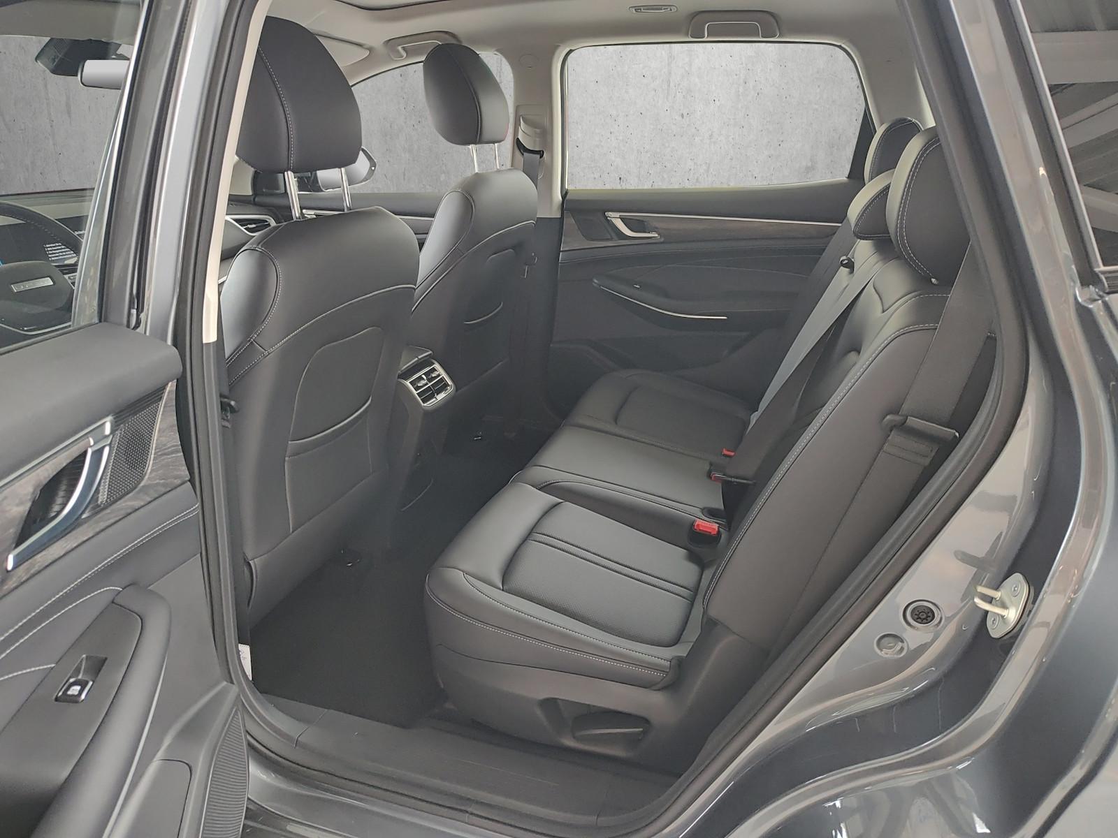 DFSK Fengon 600 Premium 1.5 GDI 6AT 135 kW 7-Sitze