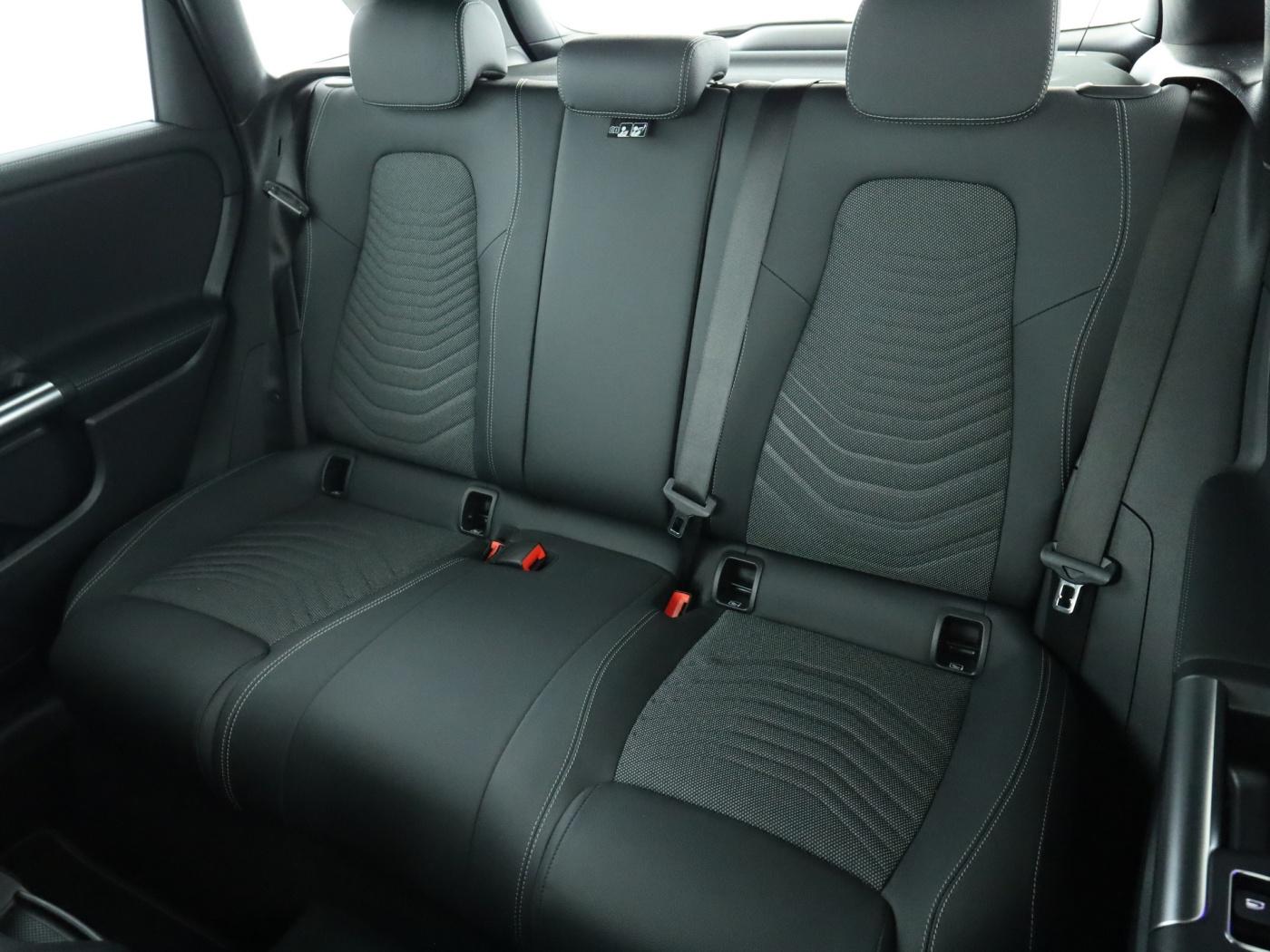 Mercedes-Benz B-Class AUT DynLicht Fernlichtass. Kam. KeyLess LM, миниатюра 18