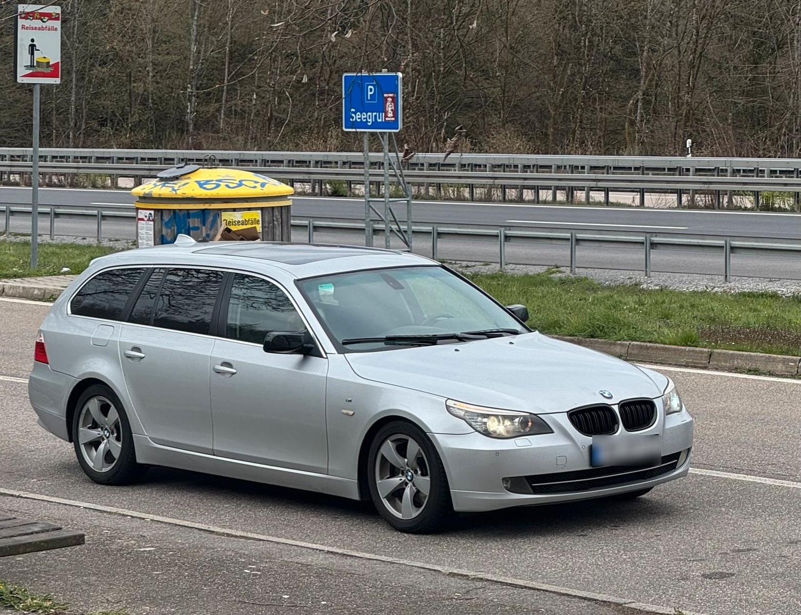 BMW 525