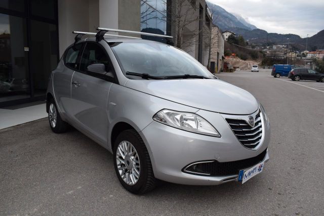 Lancia Ypsilon 0.9T 85cv Gold EcoChic Metano E5