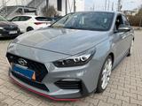 Hyundai i30 Fastback N Performance NAVI+SPORTABGAS+LED - Hyundai i30 Gebrauchtwagen in Leipzig