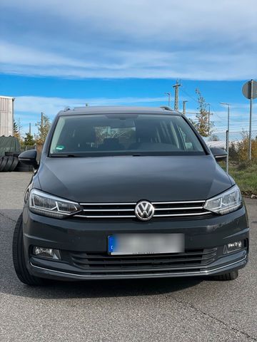 Volkswagen Touran  1,4 TSI Highline