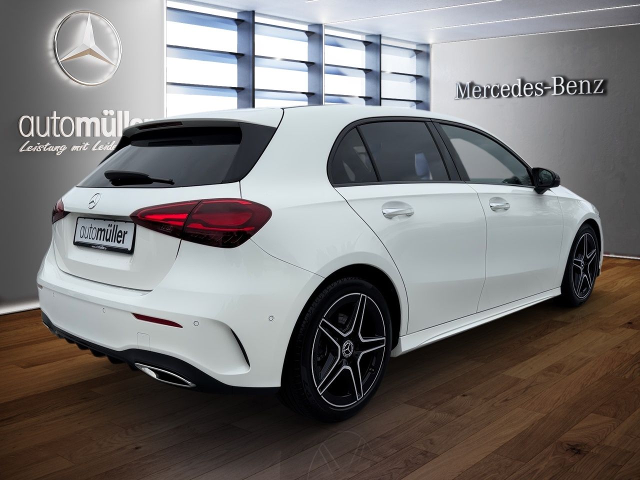 Fahrzeugabbildung Mercedes-Benz A 200 AMG Night Multibeam KeylessGo SoundSys