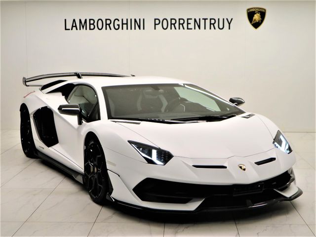 Lamborghini Aventador SVJ