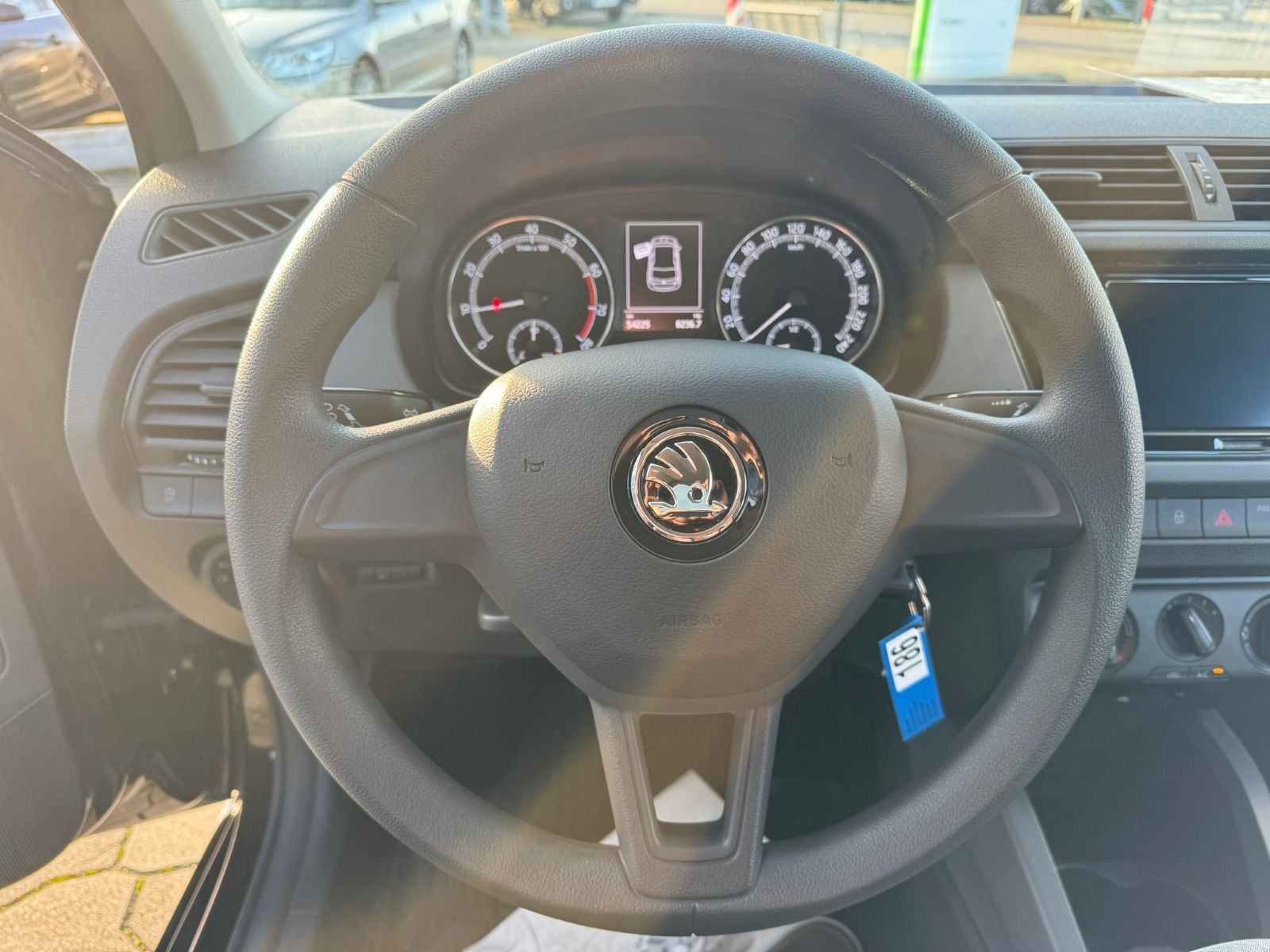 Fahrzeugabbildung SKODA Fabia Cool Plus*ALU*SHZ*PDC*Bluetooth