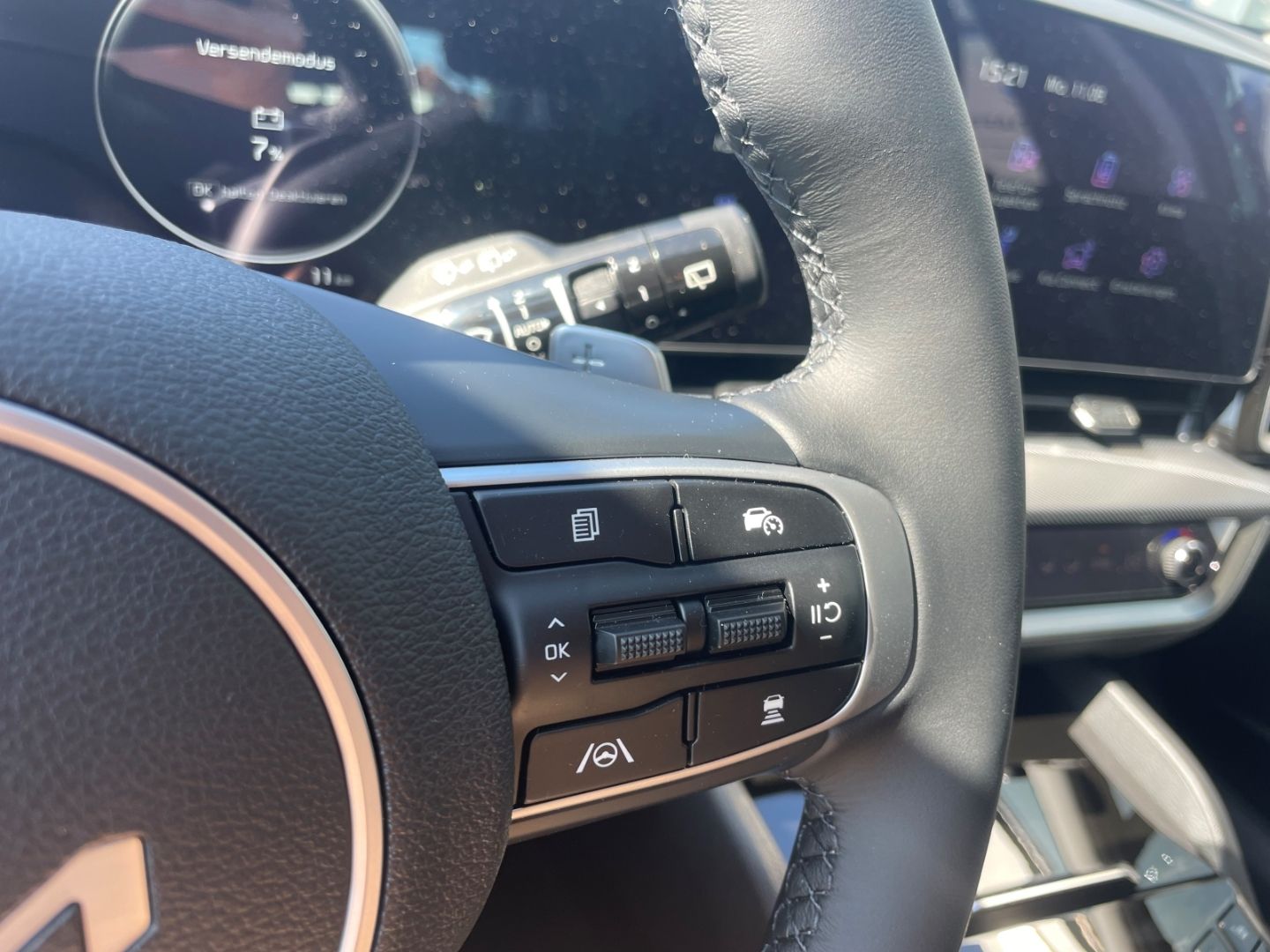 Fahrzeugabbildung Kia Sportage Spirit Mild-Hybrid LED totWinkAss DAB