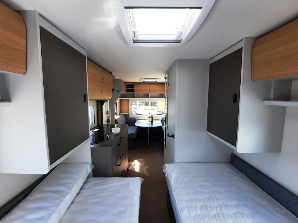 Fahrzeugabbildung Bürstner B66 490 TL Verfüg./Sparen Sie 3.630,- €