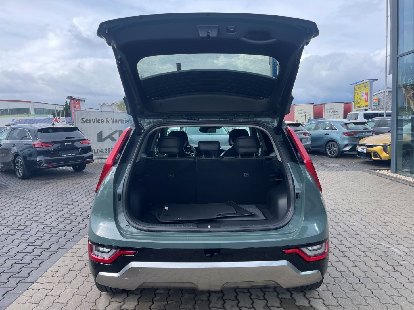 Fahrzeugabbildung Kia Niro Spirit 1.6 GDI Memory Sitzheiz&kühlung