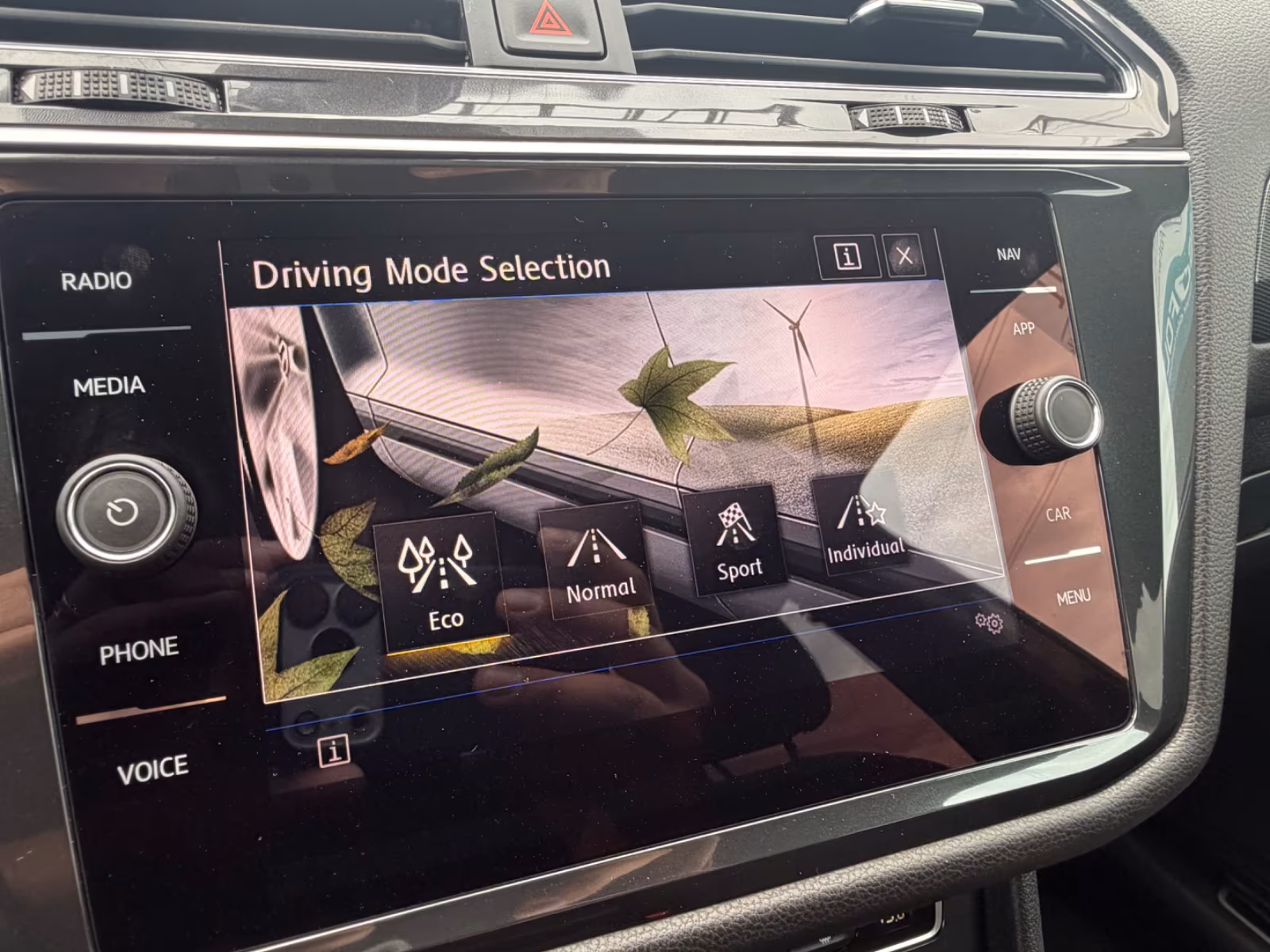 Volkswagen Tiguan Allspace 1.5TSI R-Line/DSG/Kamera/Pano., миниатюра 28