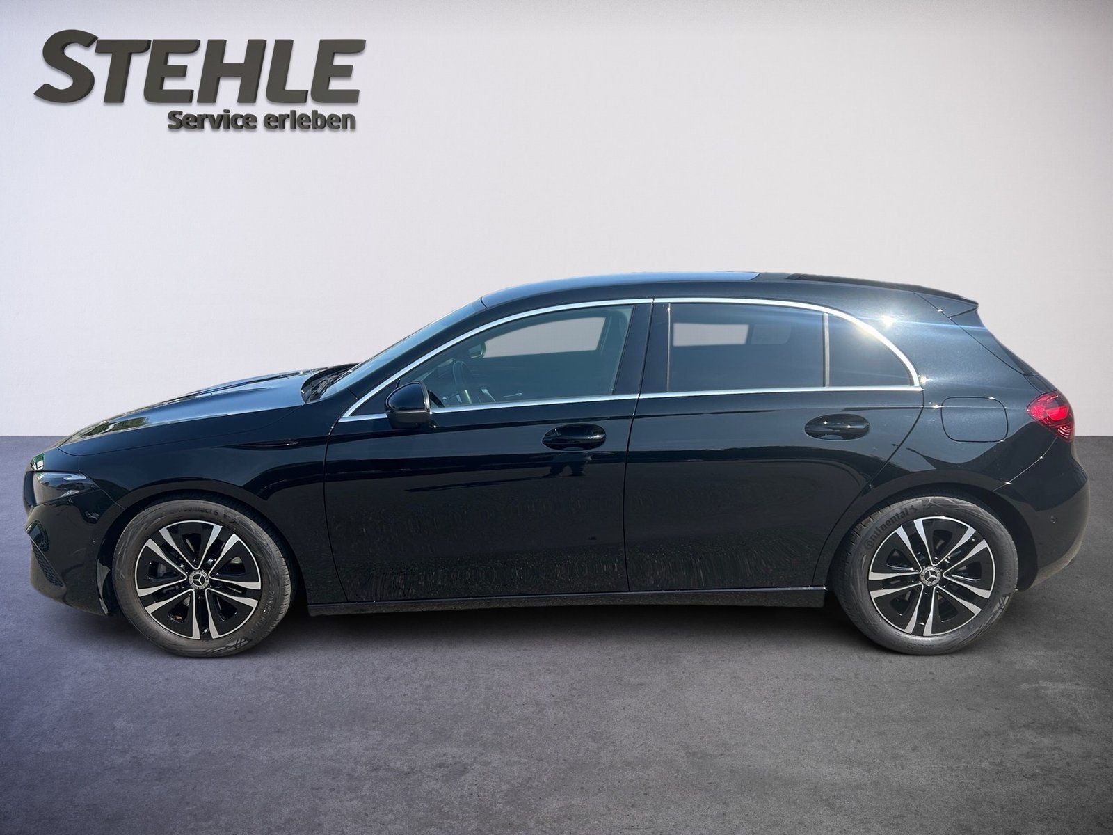 Mercedes-Benz A 180 Progressive MBUX NAVI PRE LED 17 KAM SHZ foto 8