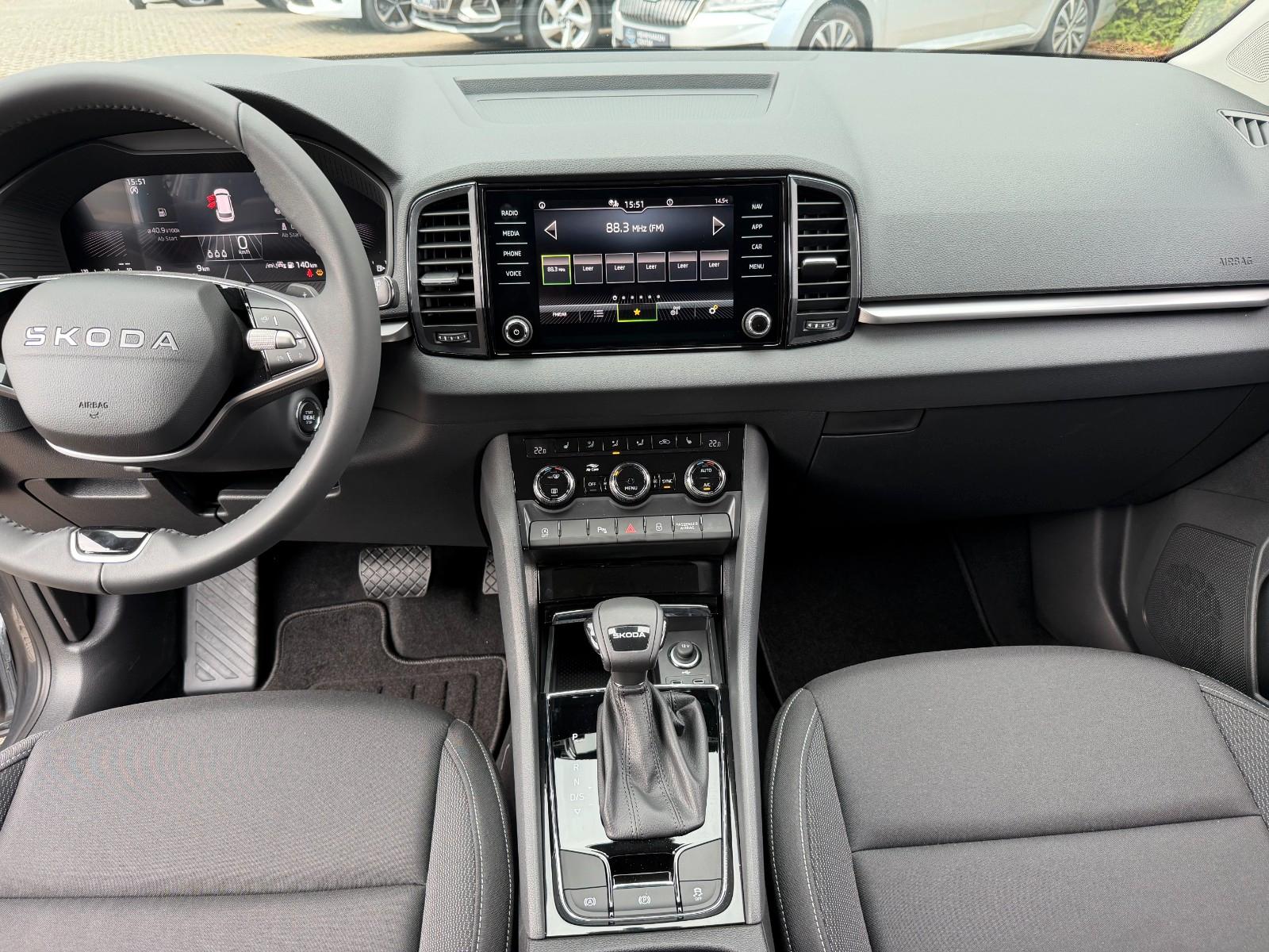 Skoda Karoq 1.5DSG Selection Navi+LED+Kamera+AHK