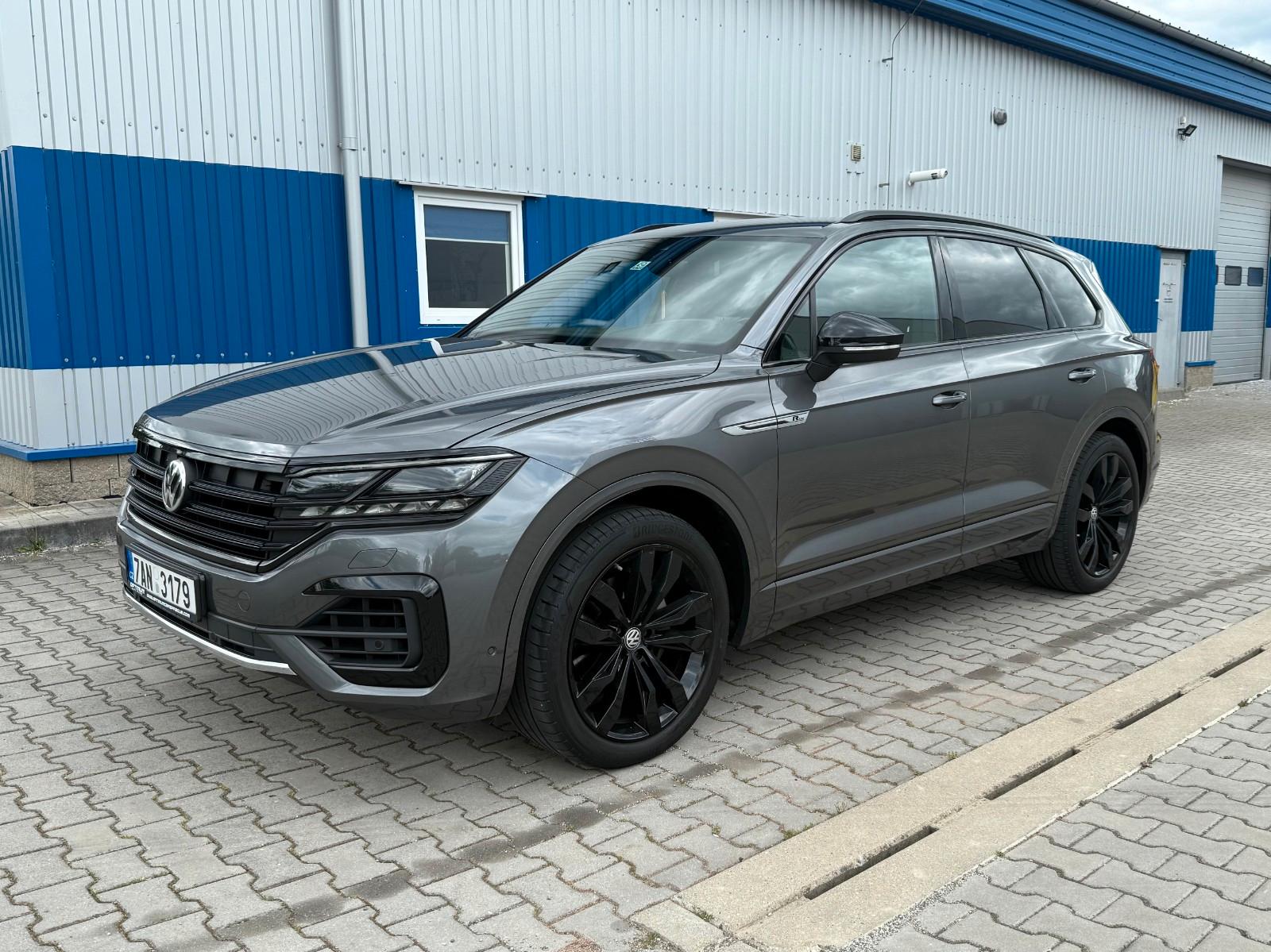 Volkswagen Touareg R 4M | AVAILABLE NOW | IN STOCK