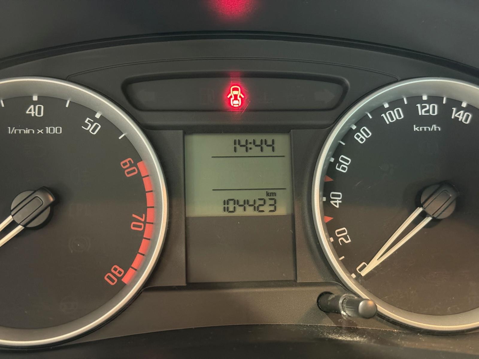 Skoda Roomster 2009 — photo 6