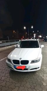 BMW 320d   2012 - BMW 123 in Köln