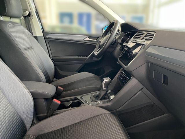 Fahrzeugabbildung Volkswagen Tiguan 2.0 TDI DSG ACTIVE LED ACC TRAVEL-ASSIST